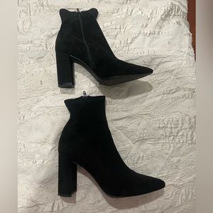 Steve Madden Black Suede “Paxon” Boots